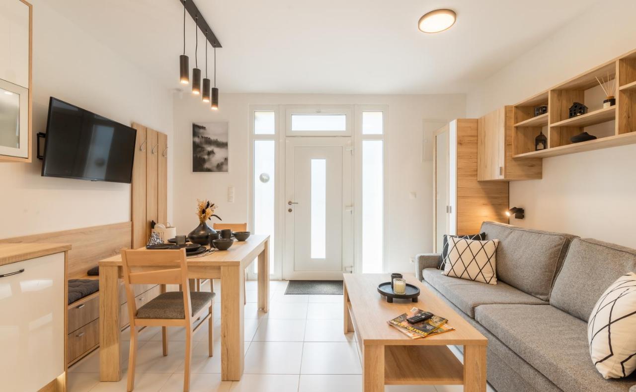 Jegmadar & Fekete Golya Apartmanok Мошонмадьяровар Экстерьер фото