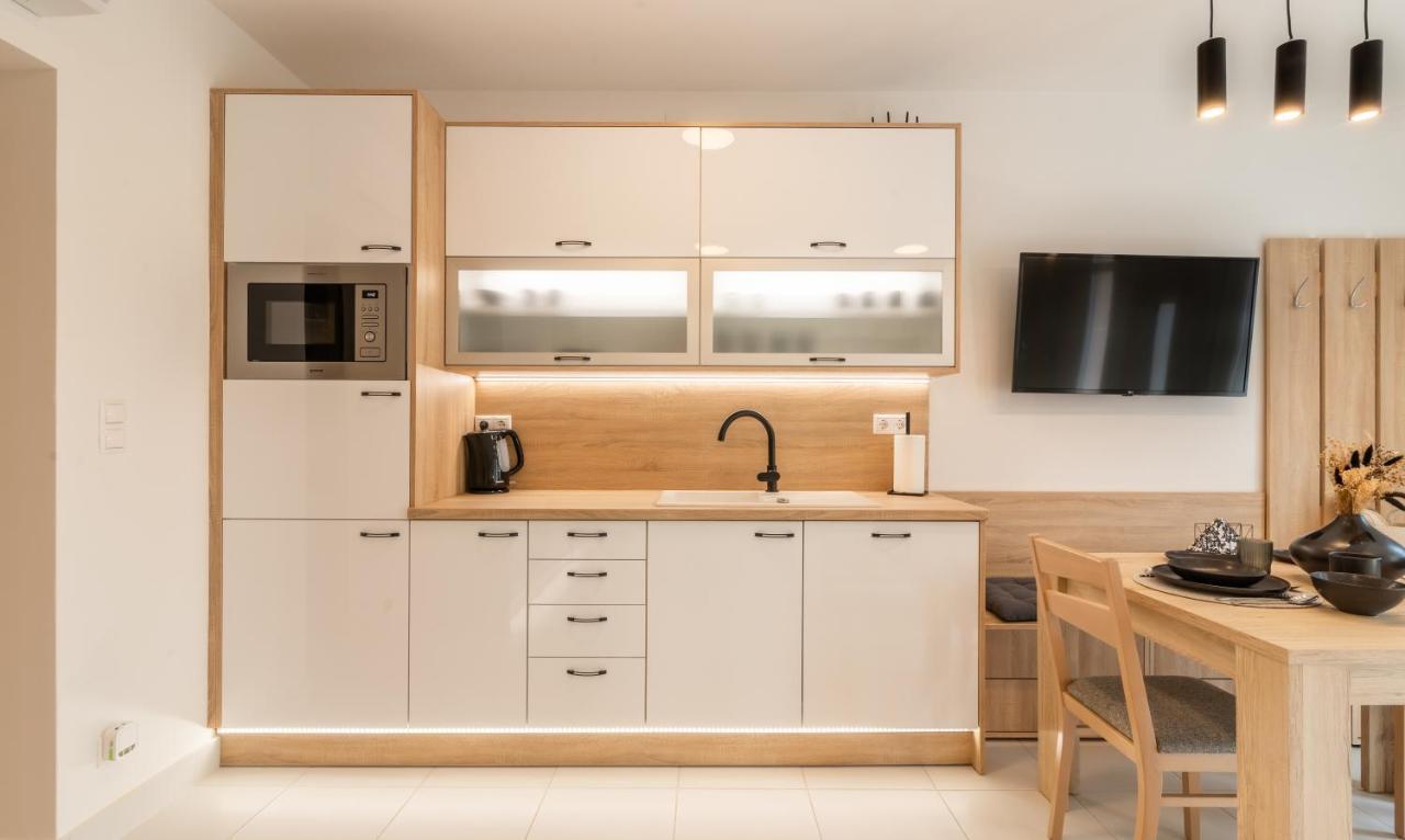 Jegmadar & Fekete Golya Apartmanok Мошонмадьяровар Экстерьер фото